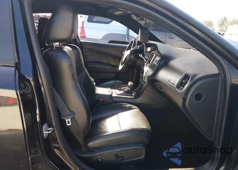 2019 Dodge Charger Sxt Rwd z USA, uszkodzony, nr VIN 2C3CDXBGXKH631989